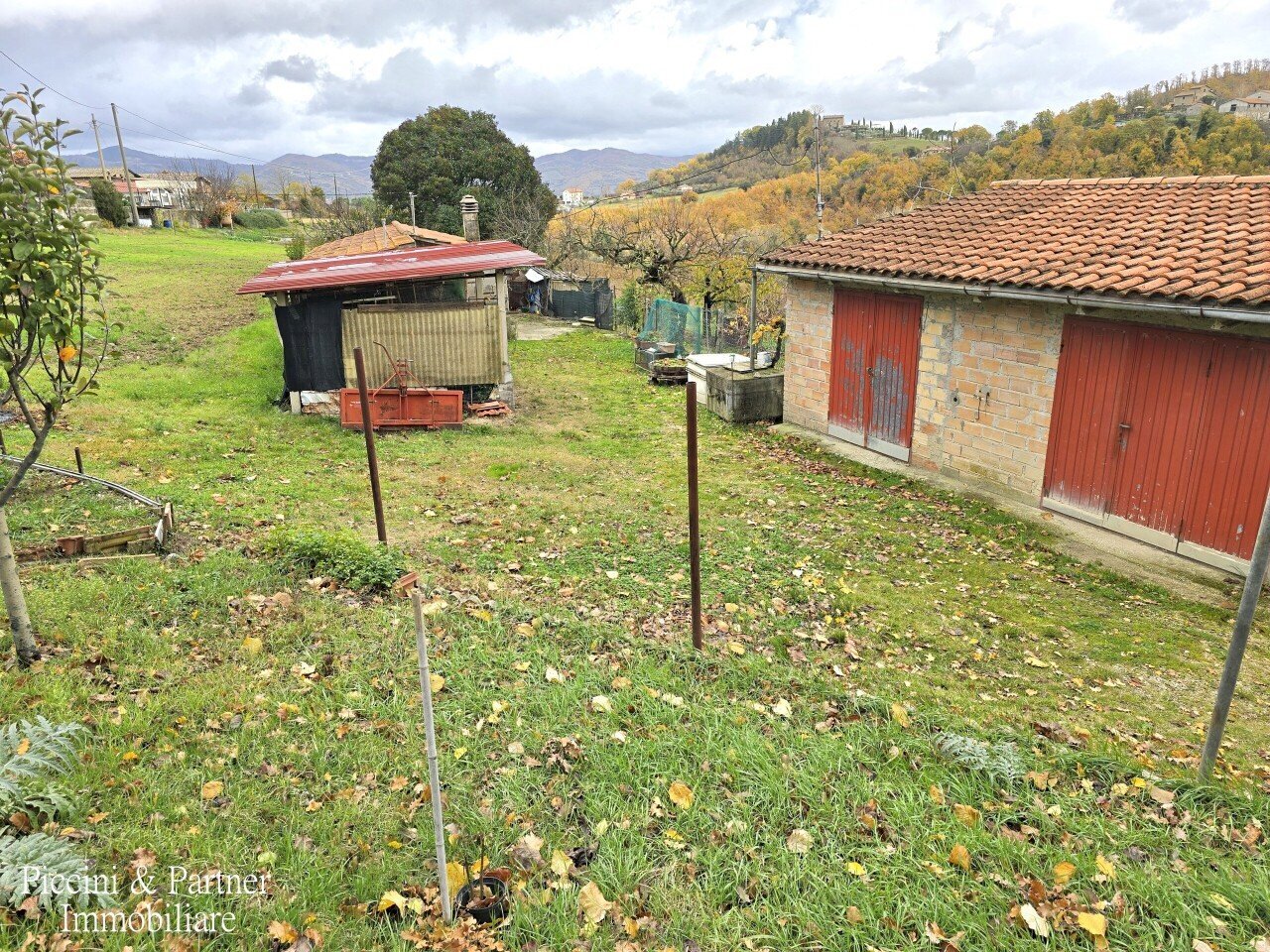 03.jpg - Terreno agricolo Località Colonnata, Gubbio - foto 3