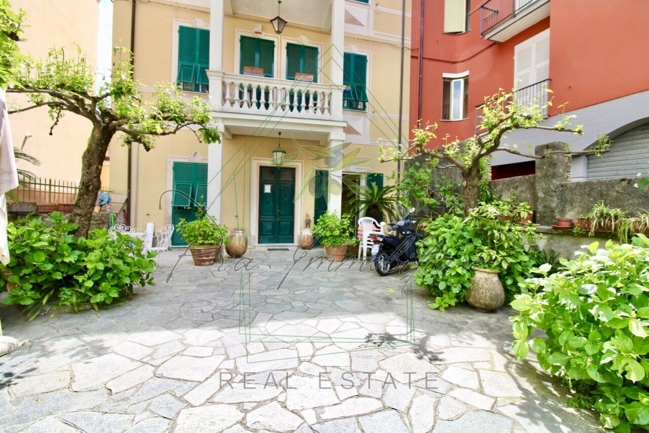 (108).jpg - Four-room apartment Via della Vittoria 13, Santa Margherita Ligure - photo 1