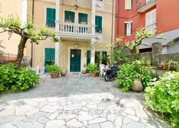 (108).jpg - Four-room apartment Via della Vittoria 13, Santa Margherita Ligure - photo 1