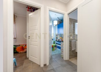 Via A.Di Sangiuliano 42c (43).jpg - Casa semi indipendente Via A. di Sangiuliano 42, Sant'Agata Li Battiati - foto 26