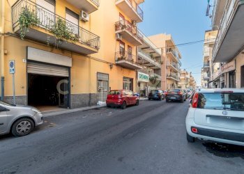 DSC07147.jpg - Parrucchieri Uomo - Donna Misterbianco - foto 2