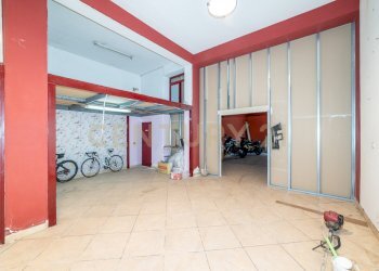 DSC07164.jpg - Parrucchieri Uomo - Donna Misterbianco - foto 11