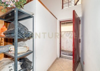 DSC07177.jpg - Parrucchieri Uomo - Donna Misterbianco - foto 20