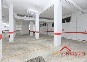 3.6 POSTEGGI.jpg - Box VIA CHIARAVAGNA, Genova (zona Sestri Ponente) - foto 17