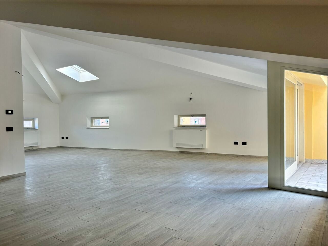 WhatsApp Image 2024-11-06 at 10.51.38.jpeg - Four-room apartment Sarzana - photo 1