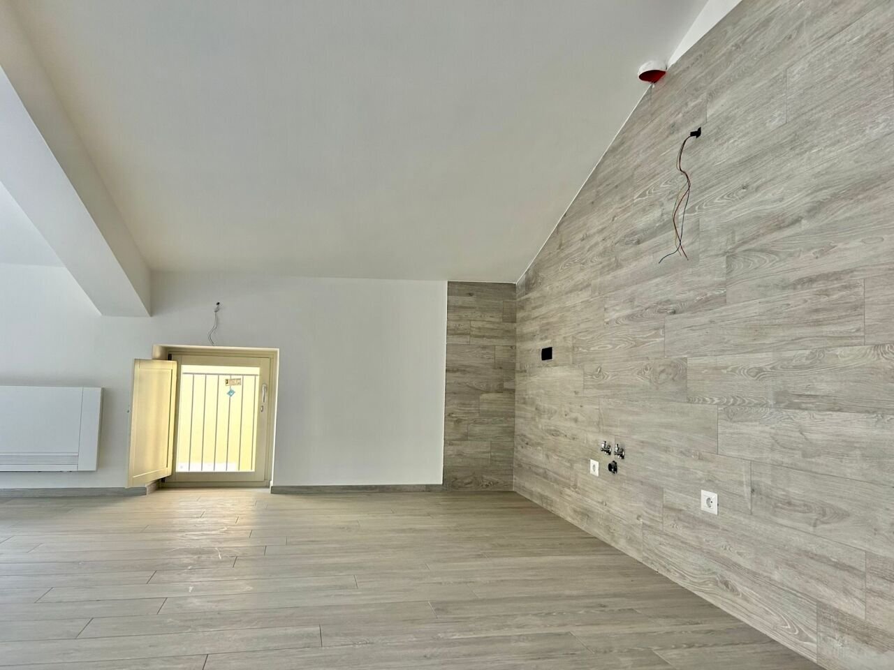 WhatsApp Image 2024-11-06 at 10.51.42 (1).jpeg - Four-room apartment Sarzana - photo 3