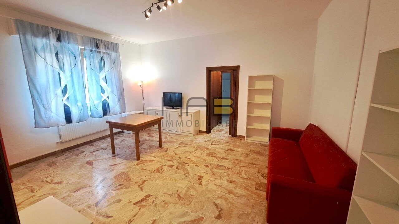 20251009_105243.jpg - Three-room apartment via Benizzi, Padova (neighborhood San Paolo) - photo 3