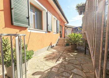 GIARDINO SUPERIORE (2) (Copy).jpg - Casa semi indipendente Via Porcile  1 Q, Genova (zona Bolzaneto) - foto 22