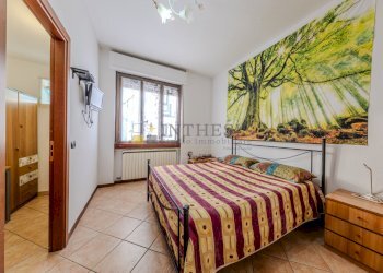 camera da letto - Casa semi indipendente VIA FRANCESCO DE SANCTIS 18, Seregno - foto 13