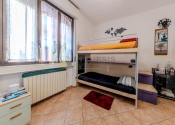 camera da letto - Casa semi indipendente VIA FRANCESCO DE SANCTIS 18, Seregno - foto 20