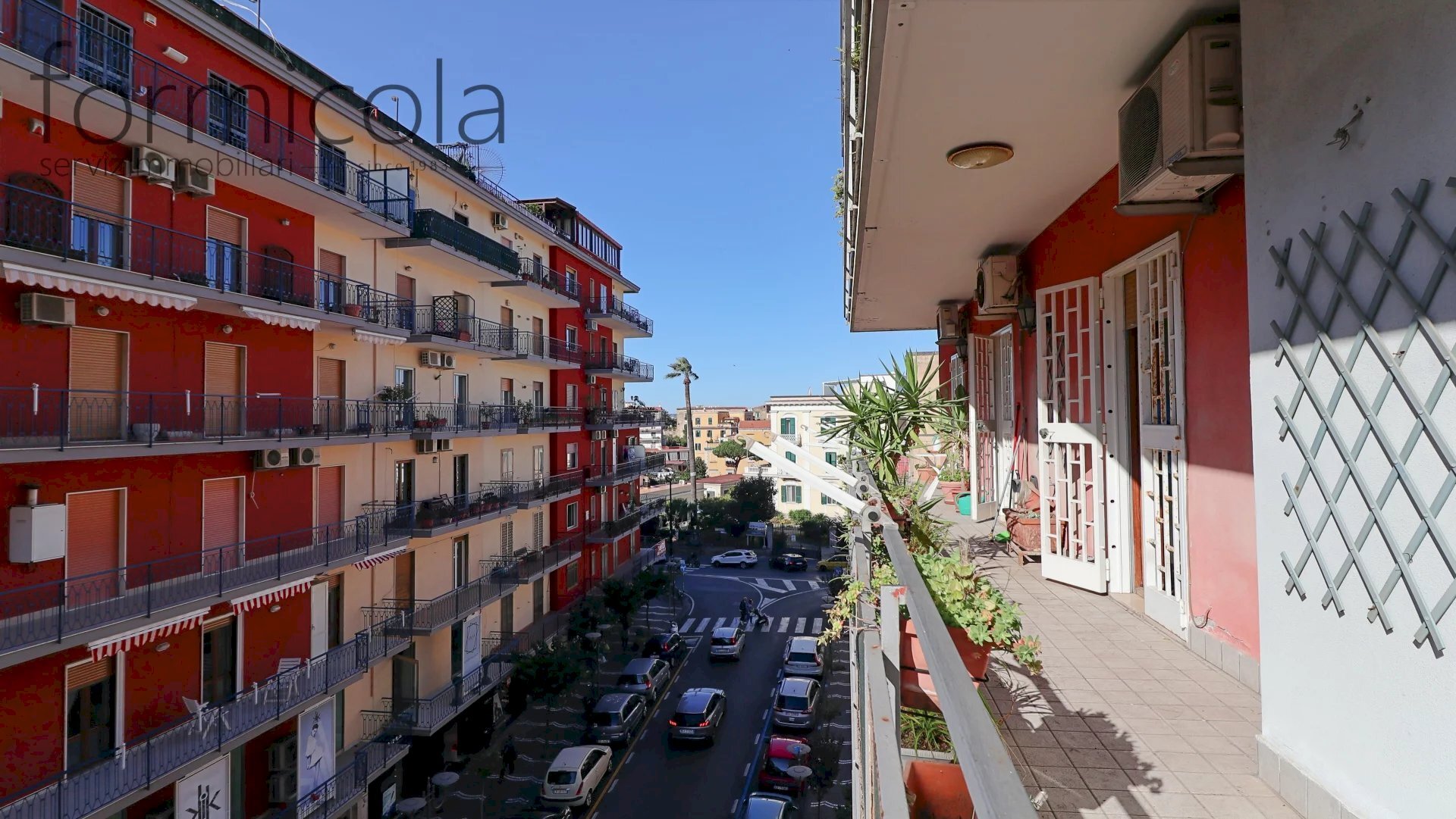 Apartment Portici - photo 1