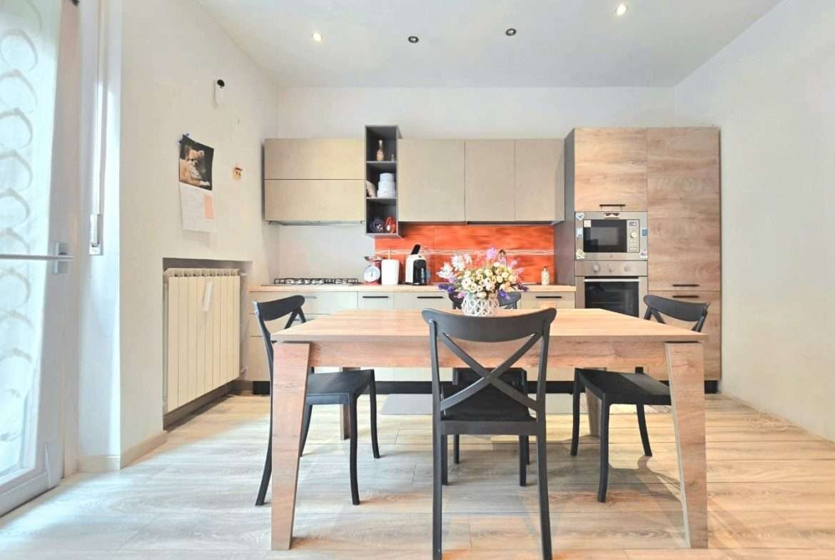 Three-room apartment Alba - photo 3