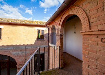 Casale Borgo la Fonte 
 Buonconvento, SI, Buonconvento - photo 32