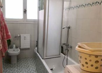 Trilocale Genova (zona Quarto) - foto 8