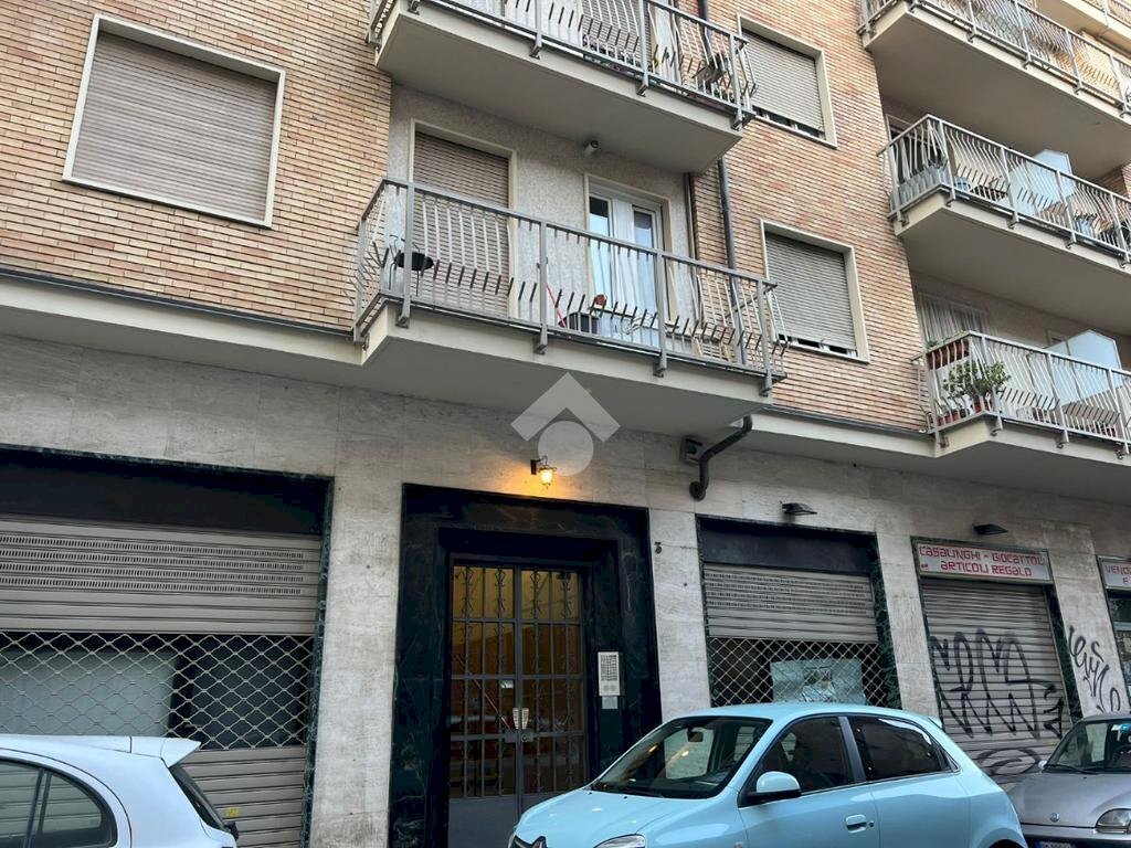 Three-room apartment Via Andrea Pisano, Torino (neighborhood Aurora) - photo 2