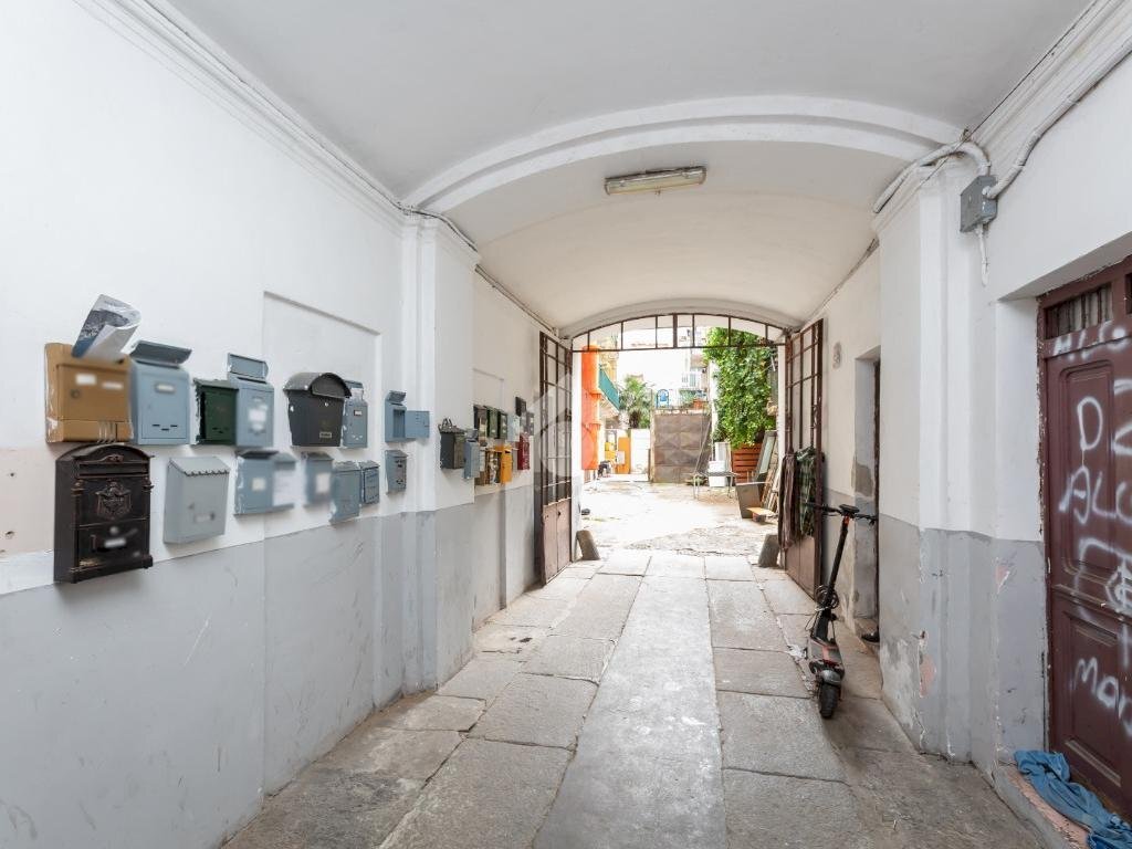 Three-room apartment Via S. Giuseppe Benedetto Cottolengo, Torino (neighborhood Valdocco) - photo 2