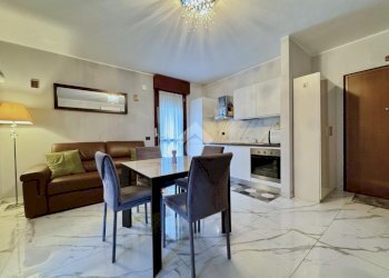 Two-room apartment Via dei carafa, Milano (neighborhood Dergano) - photo 35