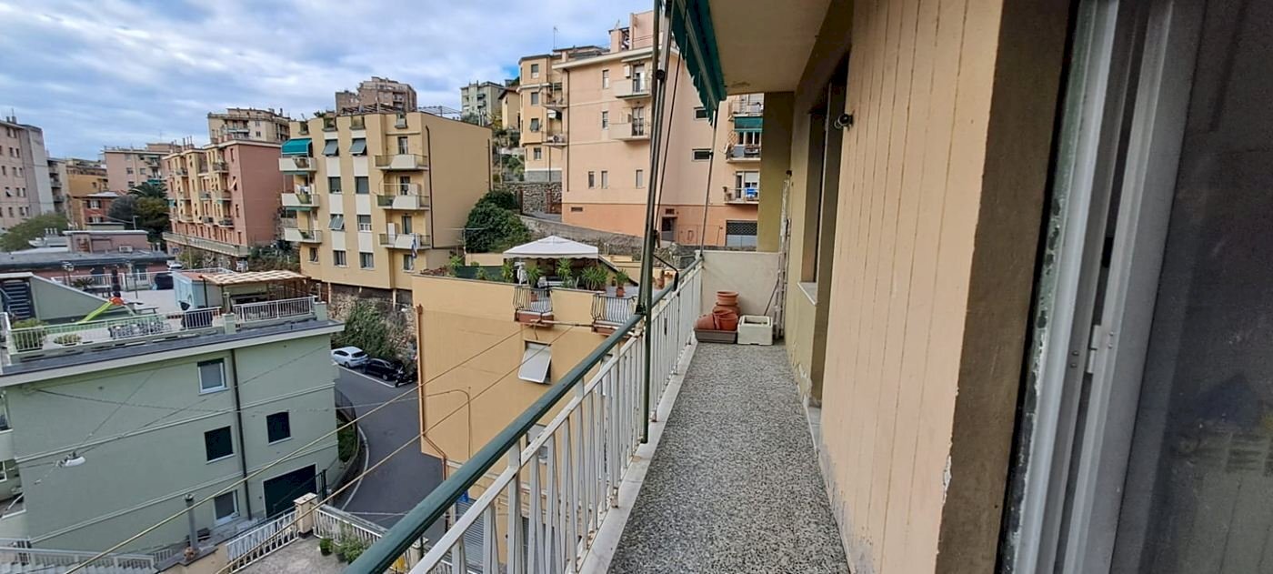 Quadrilocale via Robino, Genova (zona Marassi) - foto 3