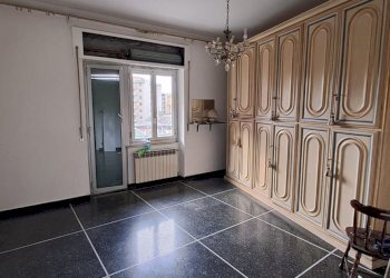 Quadrilocale via Robino, Genova (zona Marassi) - foto 4