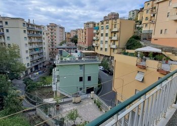 Quadrilocale via Robino, Genova (zona Marassi) - foto 5