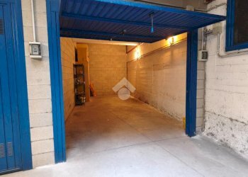 Box Corso Taranto, Torino (zona Barriera Milano) - foto 4