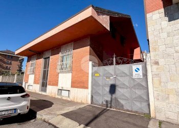 Independent house Via Emilio de Marchi, Torino (neighborhood Borgo Vittoria) - photo 2
