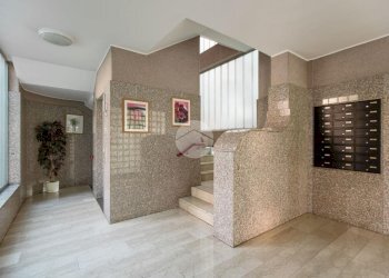 Three-room apartment Via Papa Giovanni XXIII, Bollate - photo 5