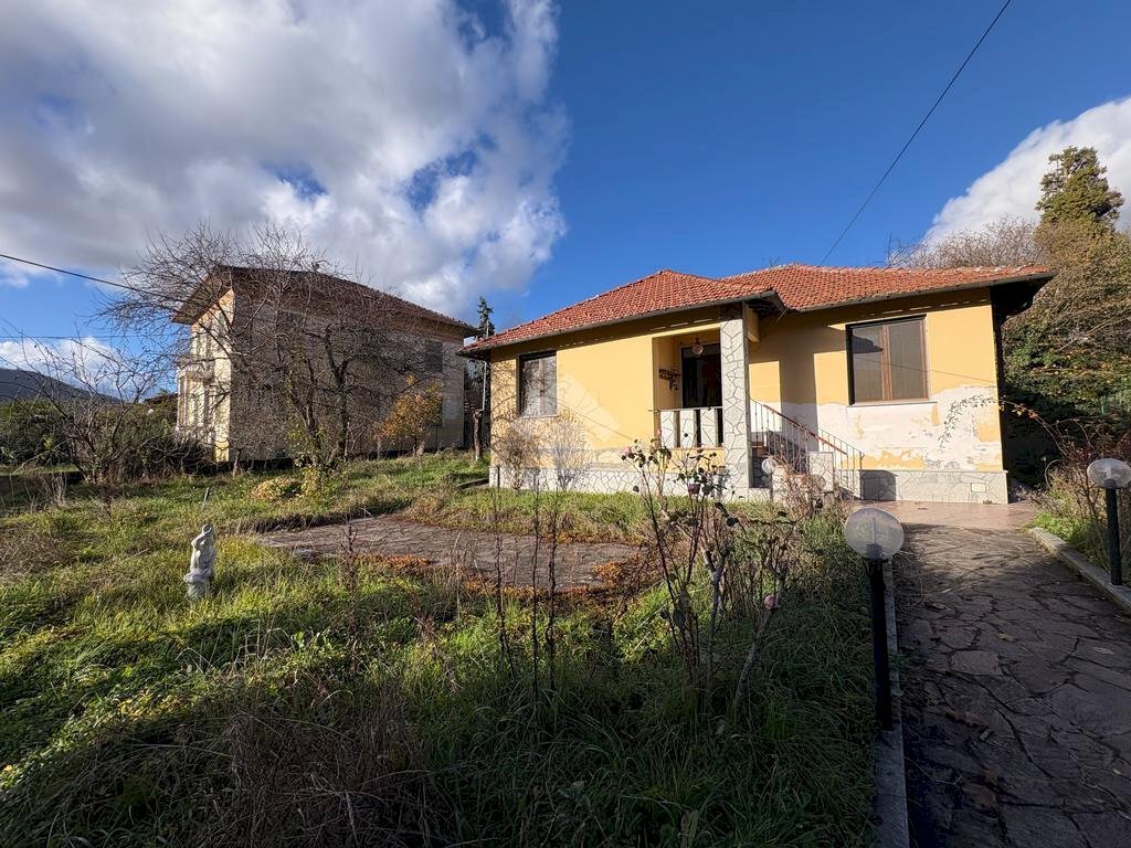 Independent house Via Roma, Casella - photo 2
