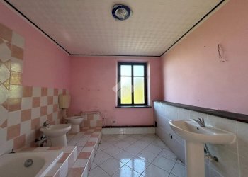 Independent house Via Borgomasino, Vestignè - photo 9