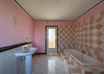 Independent house Via Borgomasino, Vestignè - photo 10
