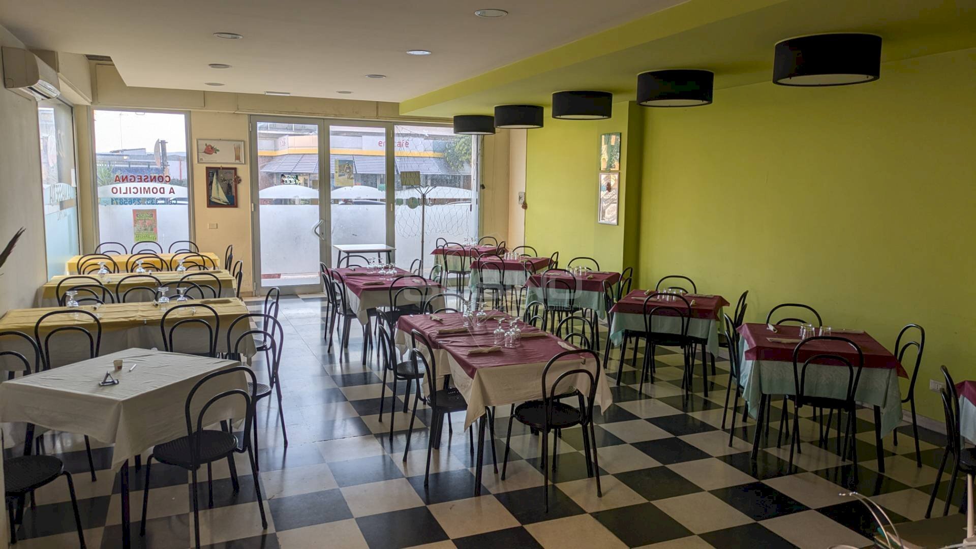 Foto 1 - Attività Commerciale CORSO VITTORIO EMANUELE
 
723, Floridia - foto 1