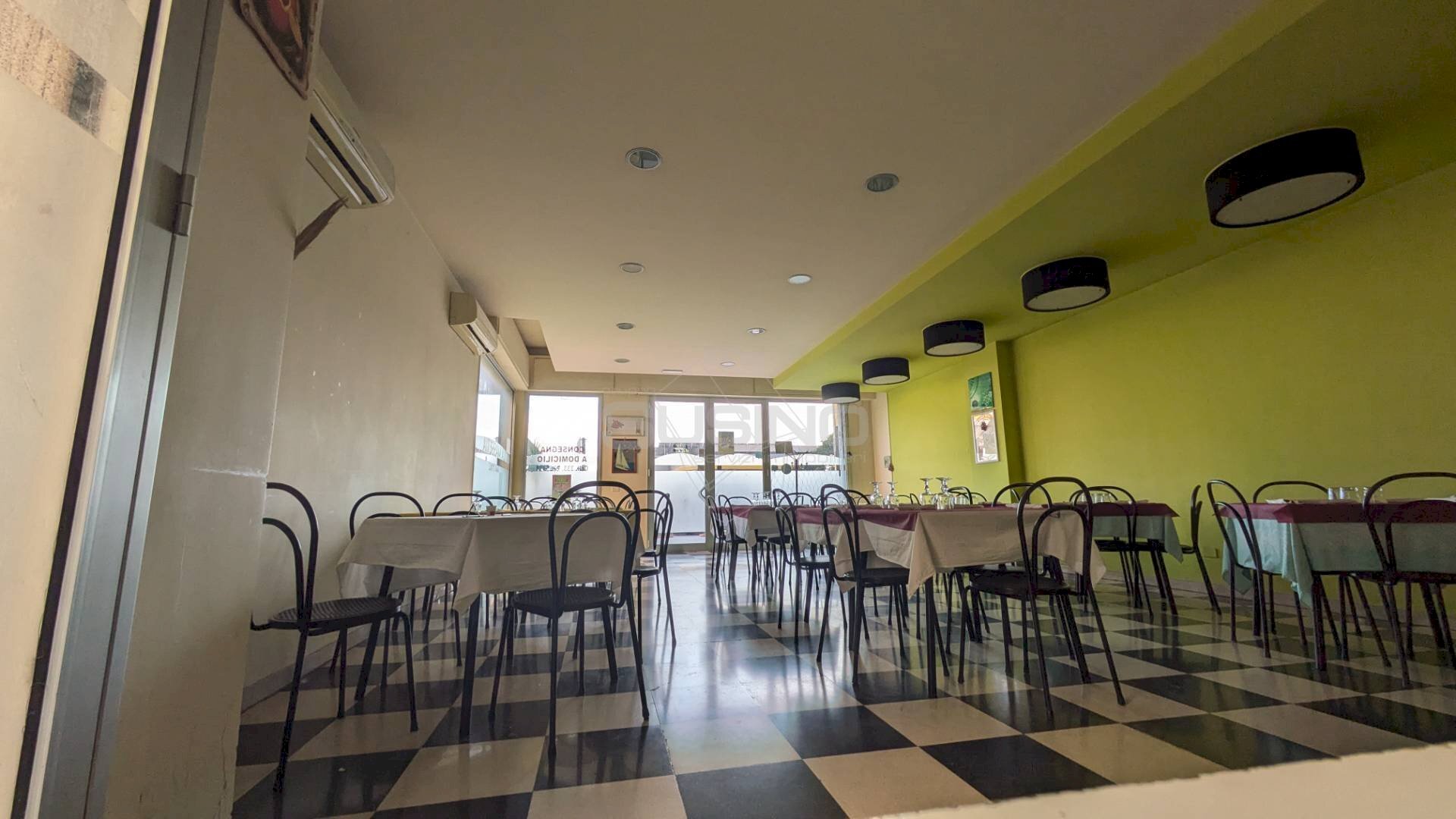 Foto 3 - Attività Commerciale CORSO VITTORIO EMANUELE
 
723, Floridia - foto 3