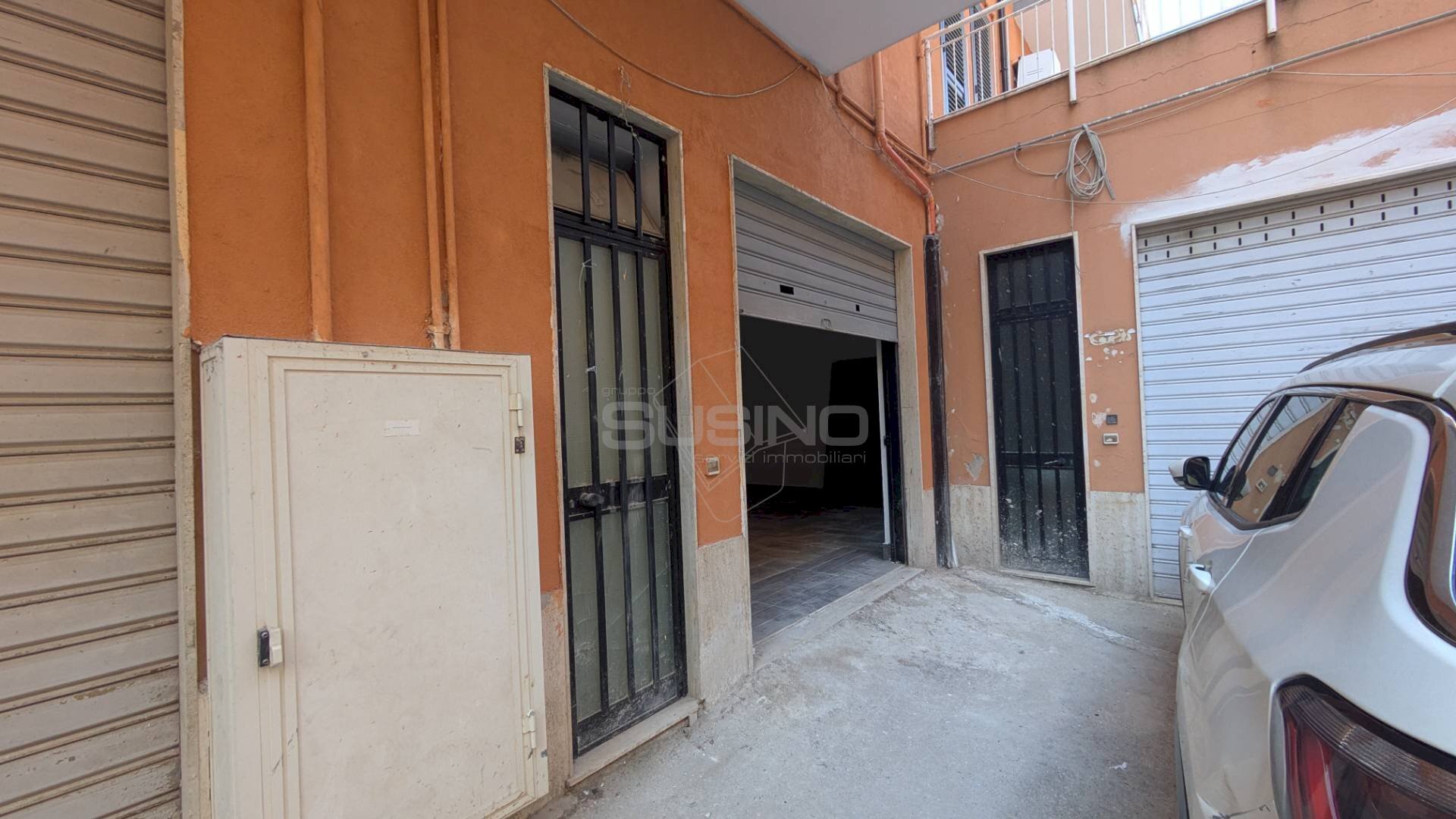 Foto 1 - Box VIA MODICA
 
3, Siracusa - foto 1