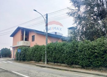 Casa all\'aperto - Negozio Via IV Novembre
 
11 - 9, Benna - foto 3