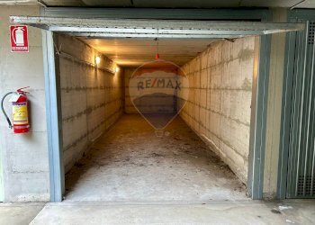 Parcheggio - Box via DON GIUSEPPE RAVAZZI
 
27, Cassinetta di Lugagnano - foto 12