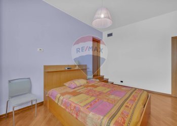 Camera / camera da letto - Villa via Milano, Rho - foto 10