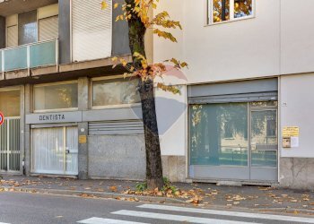 Edificio all\'aperto - Negozio Via Vittorio Veneto
79, Brugherio - foto 19