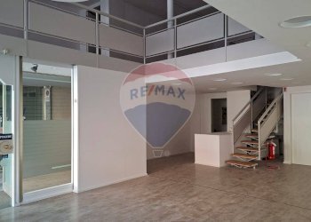 Stanza vuota - Negozio via XXV Aprile
 
37, Besozzo - foto 8