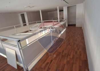 Cucina - Negozio via XXV Aprile
 
37, Besozzo - foto 13