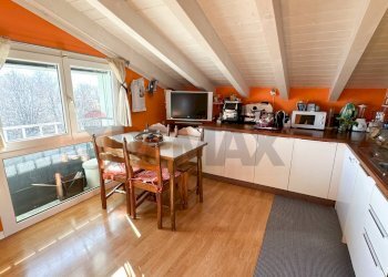 Cucina - Villa Via Ponte Tresa
 
22, Cadegliano-Viconago - foto 34