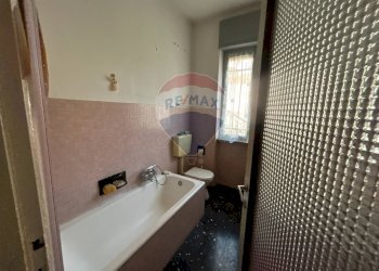 Bagno - Casa indipendente VIA LAVIZZARI
 
12, Rodero - foto 19
