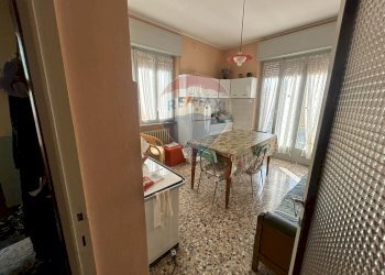 Sala da pranzo - Casa indipendente VIA LAVIZZARI
 
12, Rodero - foto 27