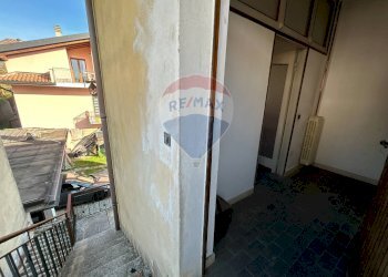 Balcone - Casa indipendente VIA LAVIZZARI
 
12, Rodero - foto 33