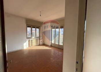 Stanza vuota - Casa indipendente VIA LAVIZZARI
 
12, Rodero - foto 47