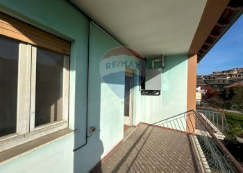 Balcone - Casa indipendente VIA LAVIZZARI
 
12, Rodero - foto 50