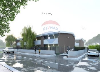 Edificio all\'aperto - Trilocale Via Cles
snc, Roma - foto 1