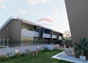 Edificio all\'aperto - Trilocale Via Cles
 
snc, Roma - foto 2