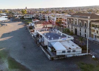 Intero complesso - Casa indipendente Via Spiaggia
 
324, Mascali - foto 47