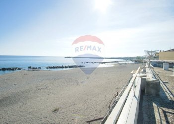 Arenile di pertinenza - Casa indipendente Via Spiaggia
 
324, Mascali - foto 7