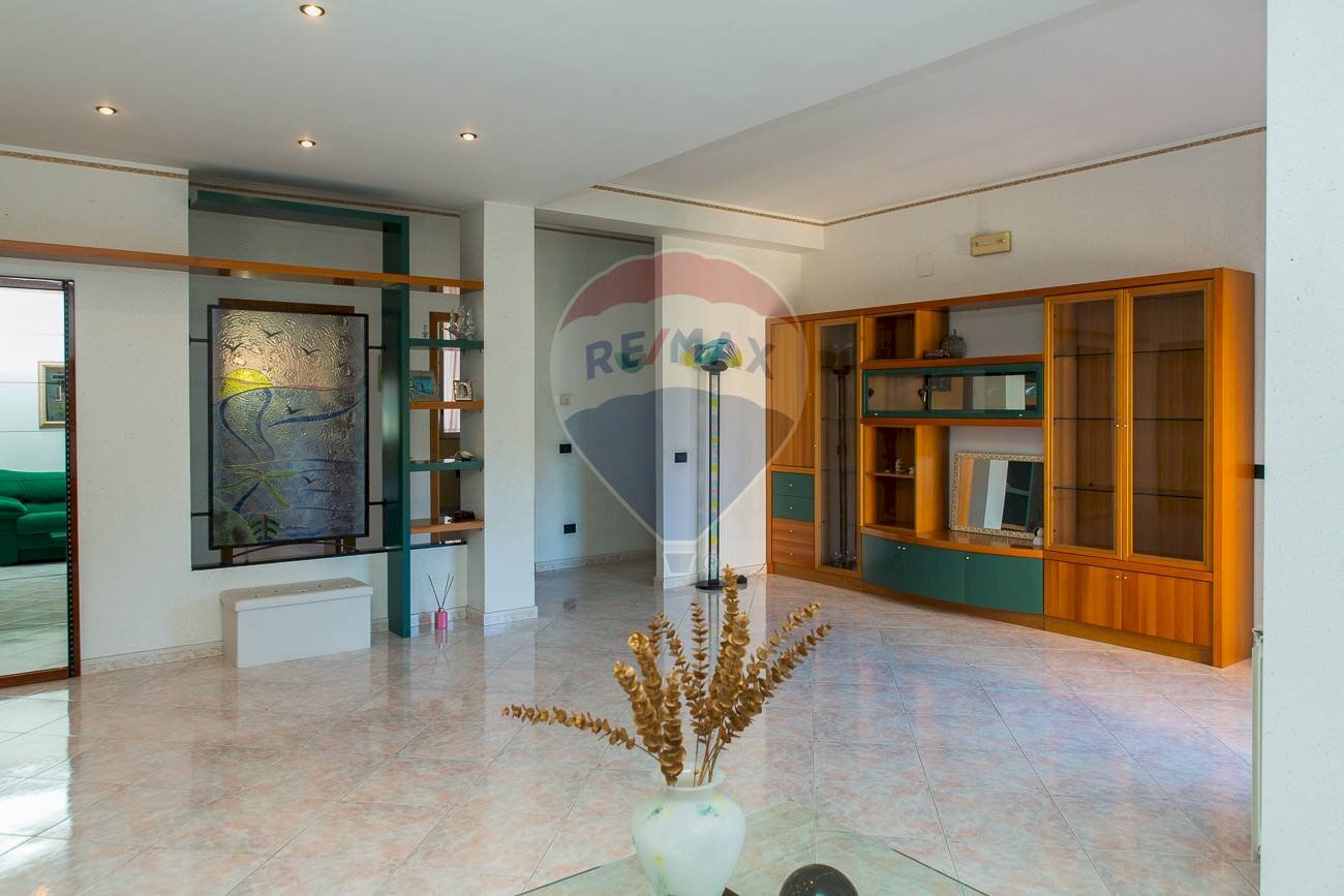 Stanza vuota - Quadrilocale Via della Liberazione
 
4, Carlentini - foto 1